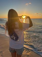 Profile picture for user moonriseee